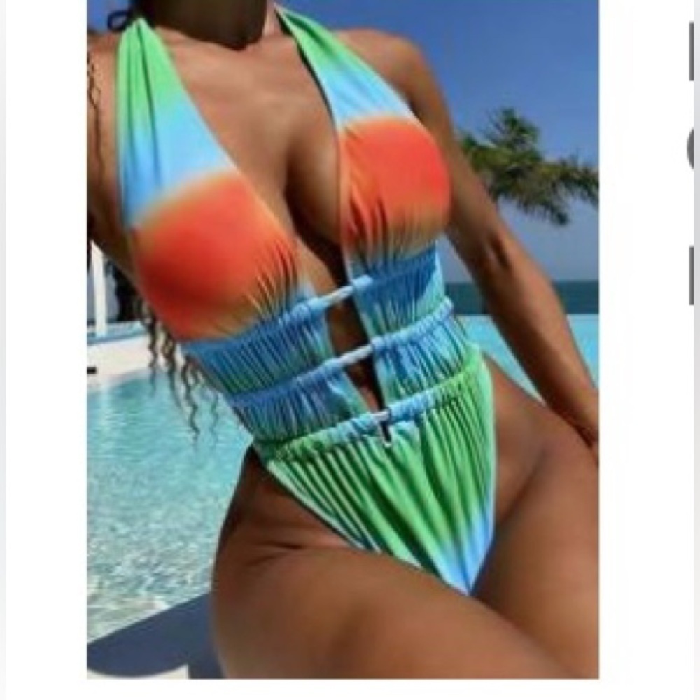 💙💚Multi-Colored Ruched Halter One-Piece Swimsuit💚🩵NWOT SZ L